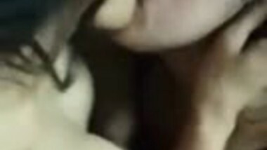 mature Indian lesbian 