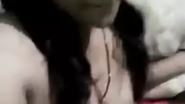Sexy Bhabhi Record Her Boobs