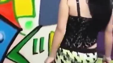 SEXY INDIAN DANCE