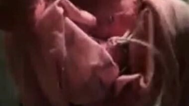 Desi Girl peeing in videocall