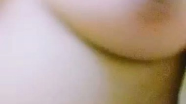 Hot girlfriend boob press in bathroom viral show