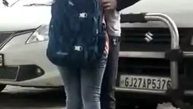 Indian guy films on XXX camera how young couple makes out in street