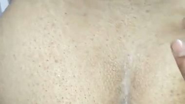 Man bangs a young big ass lady and cums on her