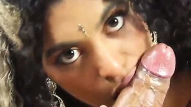 Hot Indian babe gives an Indian blowjob to a black guy