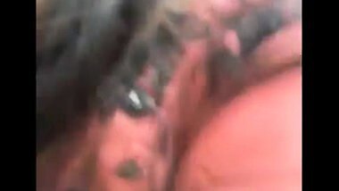 Outdoor blowjob of a sexy Indian girl