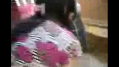 Mumbai Girl Kissing Nipples