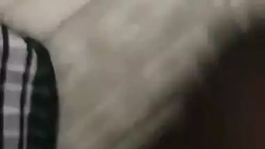 Srilankan girl outdoor sex with boyfriend after boob feed