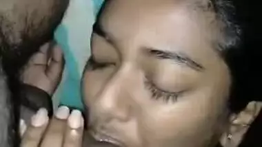 Tamil XXX girl giving a wet blowjob to her best friend like a pro MMS