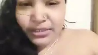 Horny Boudi Showing Boobs and Pussy with Clear Talk