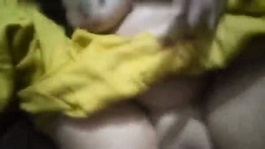 Thick pakistani desi girl shanzay